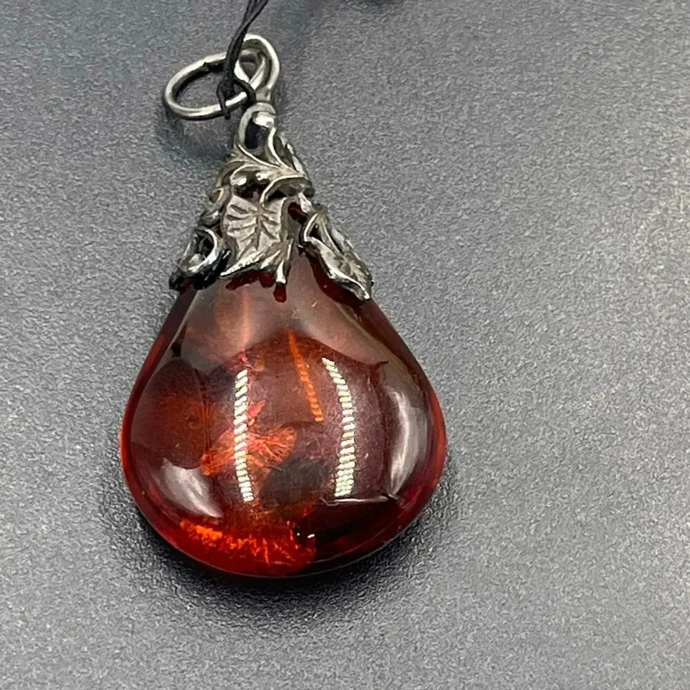 Genuine Dark Baltic Sea Amber Sterling Silver Teardrop Healing Stone Pendant‎